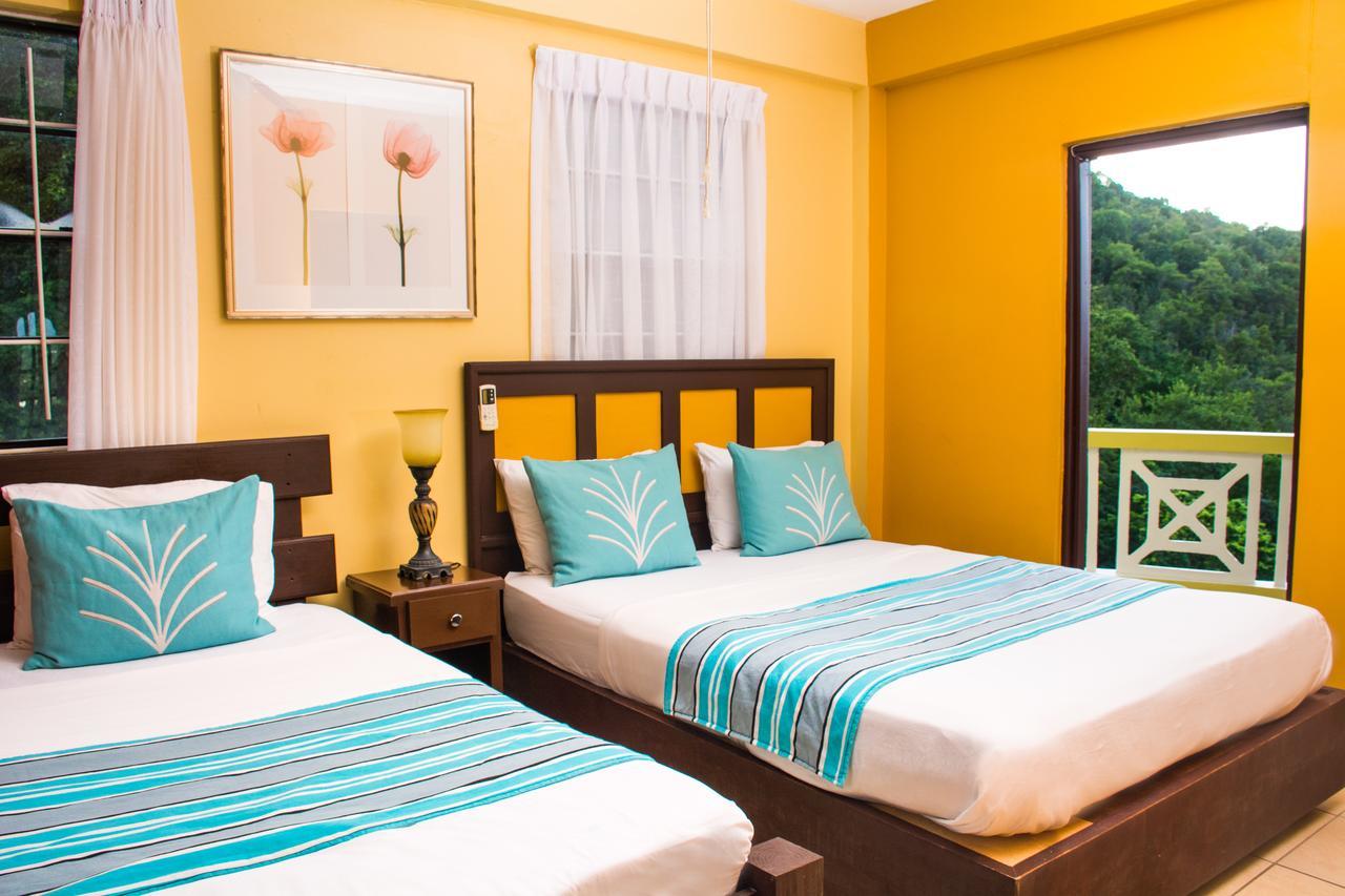 Heavenly Suites La Feuillet Eksteriør billede